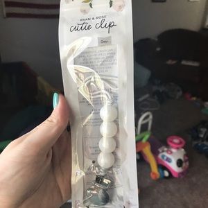 Ryan and Rose cutie clips